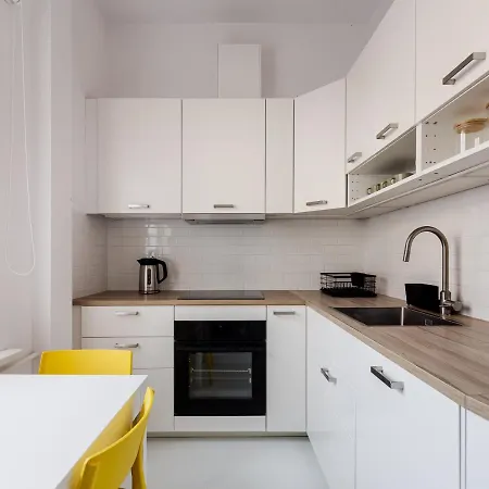 Viu Apartament Straganiarska *